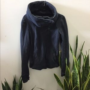 Lululemon zip up, cozy neck jacket
